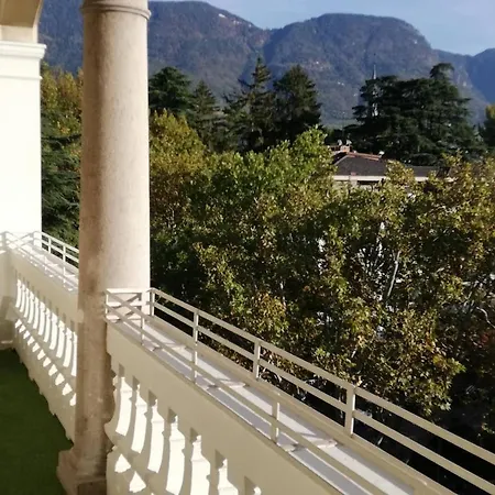 Penthouse Jolanda Meran-o Merano