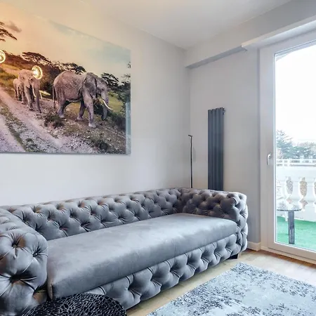 Penthouse Jolanda Meran-o * Merano