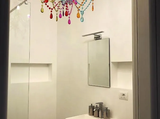 Penthouse Jolanda Meran-o Apartment *