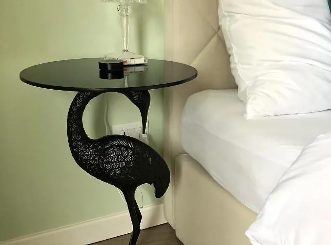 Penthouse Jolanda Meran-o Meran