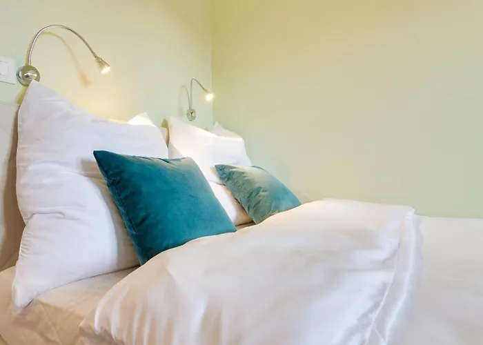 Penthouse Jolanda Meran-o Appartement Merano